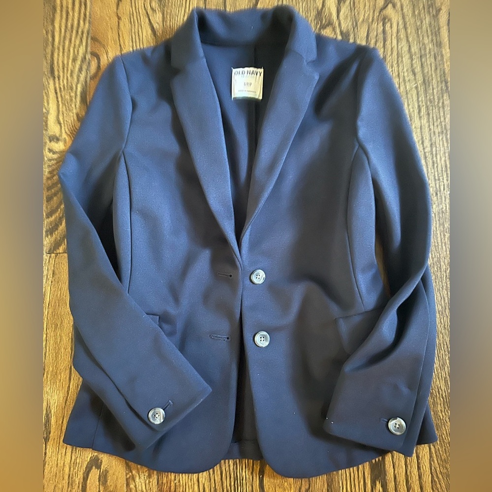 Old Navy Blazer size small petite, color is navy
